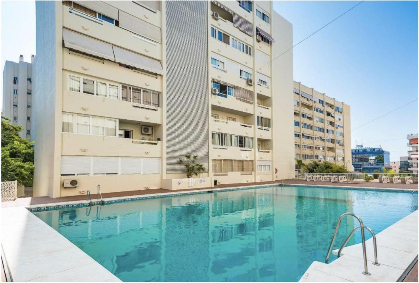 Apartment Centro Con Piscina Marbella